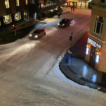 Tromso Central Stay דירה