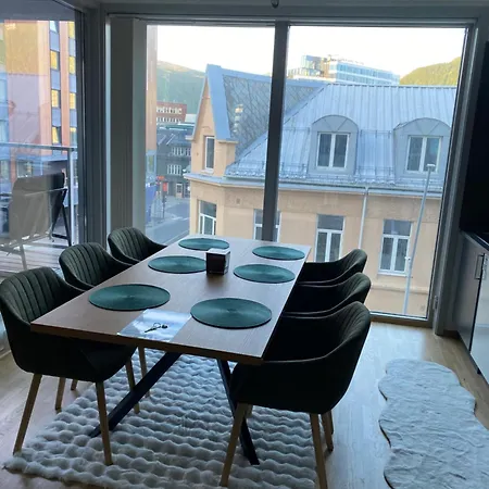 Tromso Central Stay * טרומסה